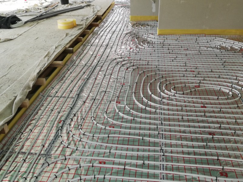 Instalace podlahového vytápění v Lavičkách Instalace podlahového vytápění v Lavičkách