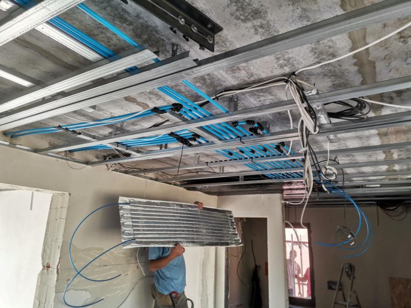 Instalace chladících stropů v Náměšťi nad Oslavou (foto 3)