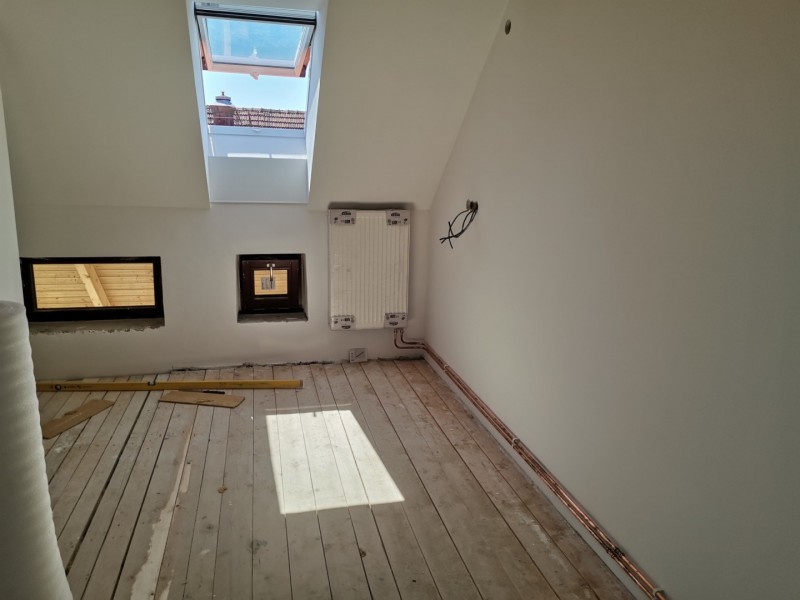 Instalace otopných těles a příprava akumulace (foto 2)