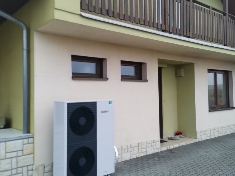 Instalace čerpadla a zásobníku teplé vody (foto 2)